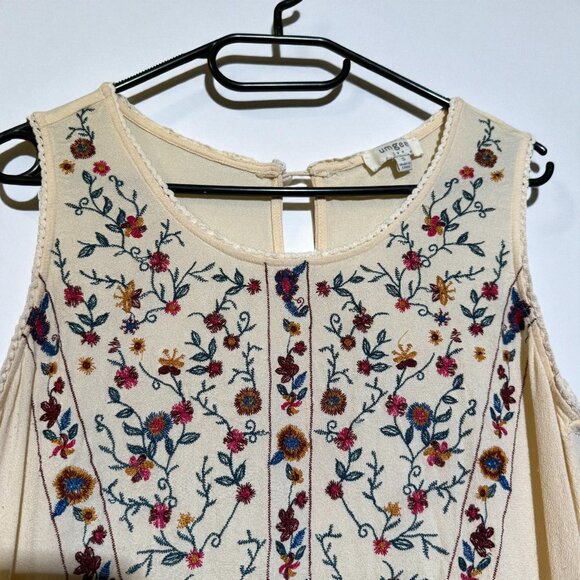 Urban Outfitters Umgee Embroidered Floral Peasant Tank Sz Small NWOT - Picture 4 of 6